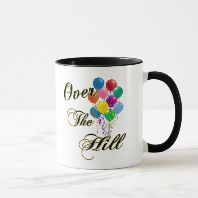 Sobre las tazas del cumpleaños de la colina y las (Derecha)