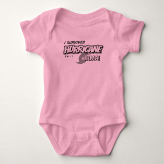 Sobreviví la camisa del niño de Irma del huracán