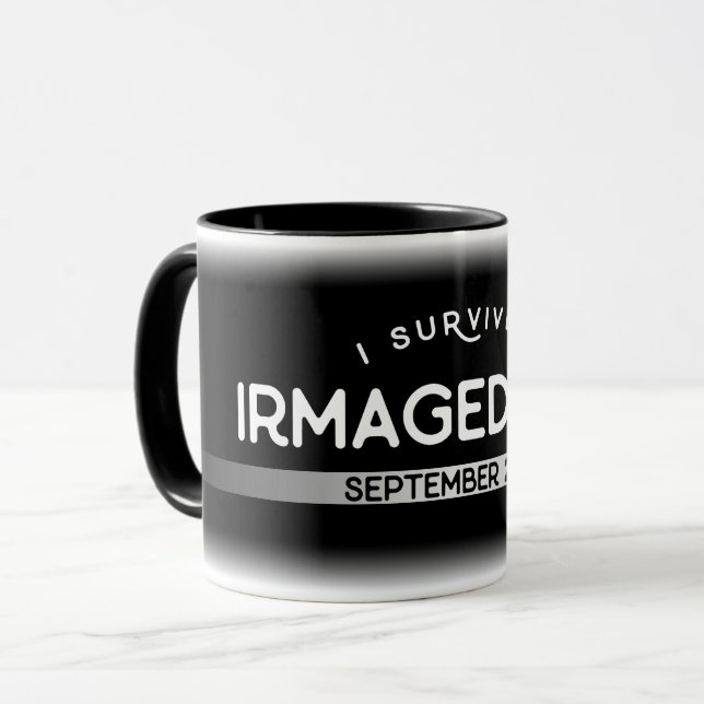 Sobreviví la taza de Irmageddon (Anverso izquierdo)