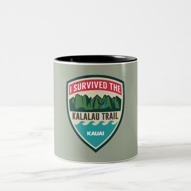 "Sobreviví taza del rastro de Kalalau" (Centro)