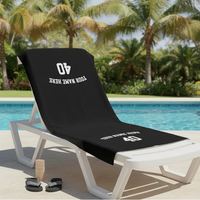 Soccer Personalized Black and White Towel  (Subido por el creador)