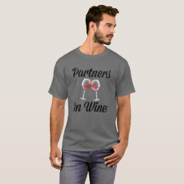 Socios en camiseta impresionante del vino