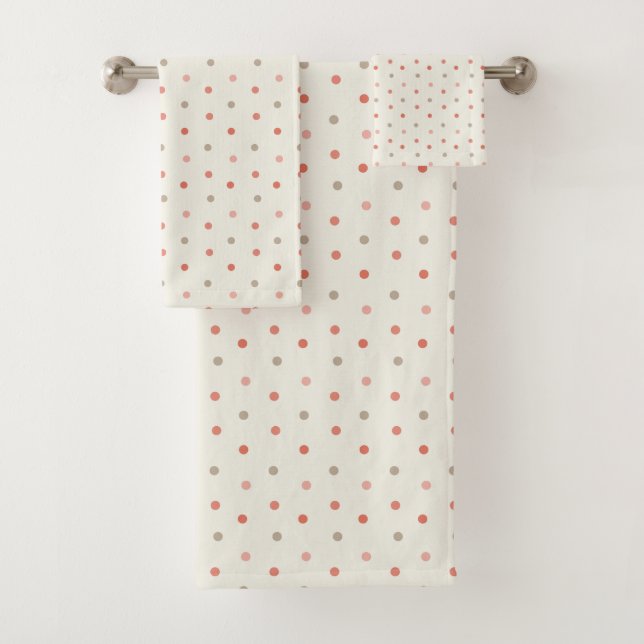 Soft Pink Polka Dot Baby Towel Set (In situ)