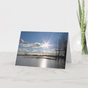 Sol Radiante - Tarjeta de Felicitación en Blanco