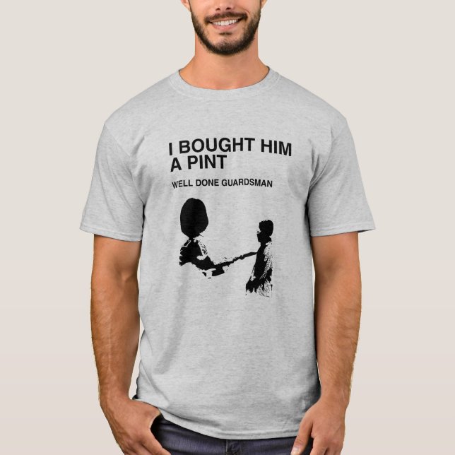 Soldado de la guardia hecho pozo - camiseta de la (Anverso)