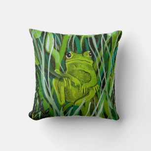 Sólo colgando alrededor de la almohada