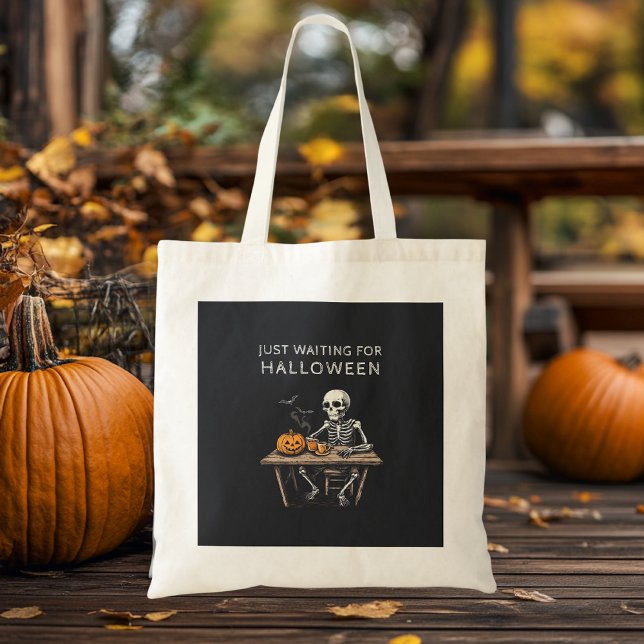 "Sólo espero la bolsa de té de Halloween | Diverti (Subido por el creador)