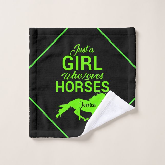 Solo un Chica que ama a los caballos personalizado (Toallita)