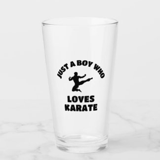 Sólo un chico que ama el karate