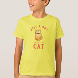 Solo un chico que ama su camiseta Cat