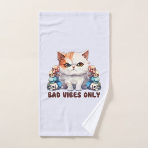 Sólo vibraciones malas - Diseño gótico de gatos y