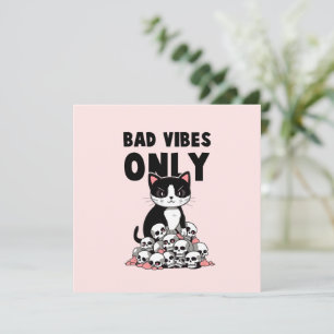 Sólo vibraciones malas: gatos y cráneos