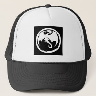 Sombrero negro dragón blanco