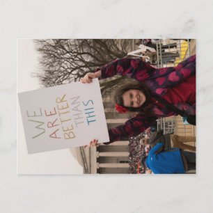 Somos mejores que esta postal