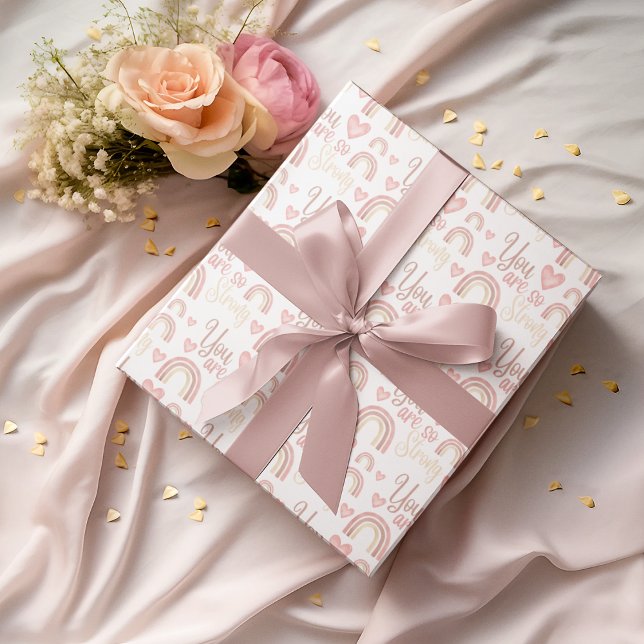 Son Hojas De Papel De Envoltura De Arcoiris Tan Fu (Empower someone special with these, "You are so strong" rainbow wrapping paper sheets!)