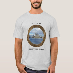 Soo Bloques a través de la camisa de un ojo de bue