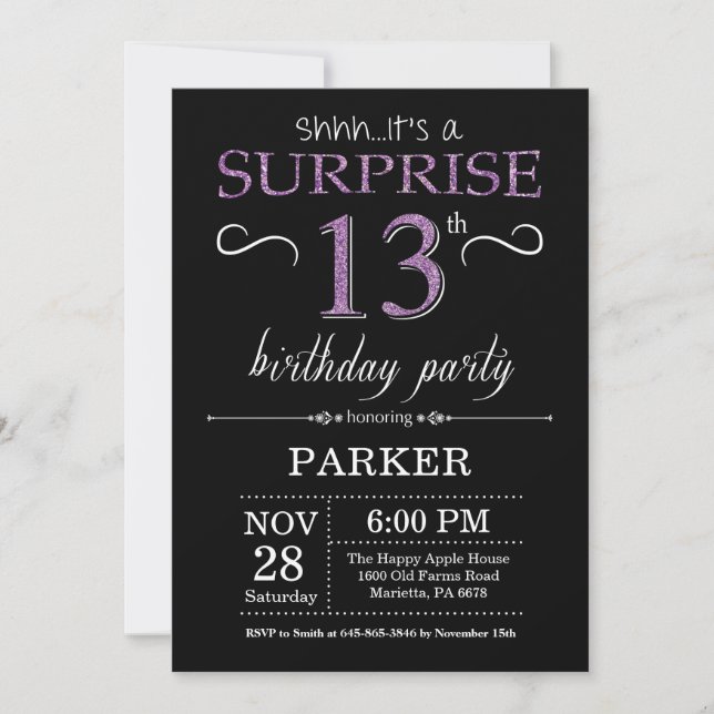 Sorpresa 13.ª invitación de cumpleaños negro y mor (Anverso)