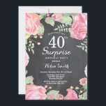 Sorpresa Botánica Floral 40 Invitación de cumpleañ<br><div class="desc">Invitación de cumpleaños 40 a la empresa Botánica Floral Surprise. Invitación de cumpleaños para mujeres a los pueblos rosados florales. Flor floral acuarela. Elegante rosa rosa y flores de peón. Cumpleaños de adultos. Fondo del tablero. Blanco y negro. 13.º 15.º 16.º 18.º 20.21.30.40.º 50.60.70.80.90.100, Cualquier Edad. Para una mayor personalización,...</div>