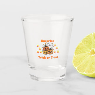 Sorpresa Truco o Trato en un vaso de chupito