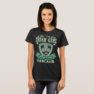 Soy un chica irlandés que hablo la camiseta fluida