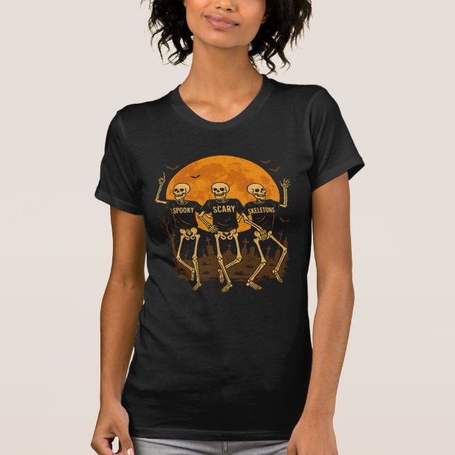 Spooky Scary Skeletons Camiseta Halloween - Baile (Anverso)