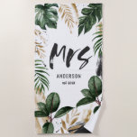Sra. toalla de playa de hojas tropicales y tipogra<br><div class="desc">Señora tipografía de escritura moderna y hoja tropical. Con espacio para el nombre.</div>