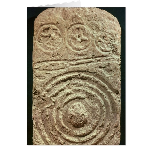 Stele tallado (Frente)