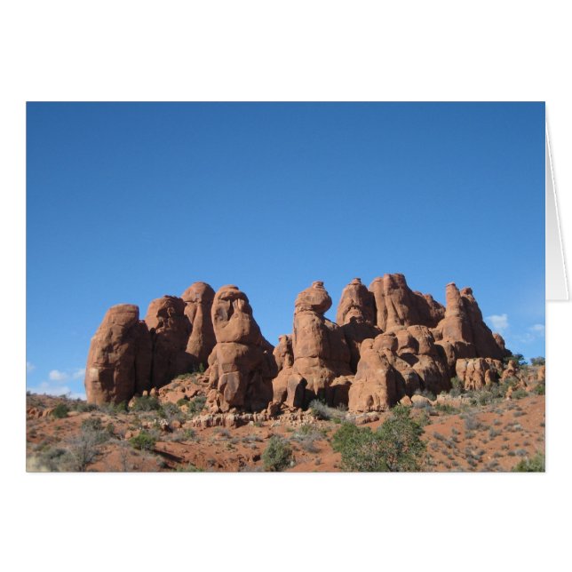 Strange Hills (Anverso (Horizontal))