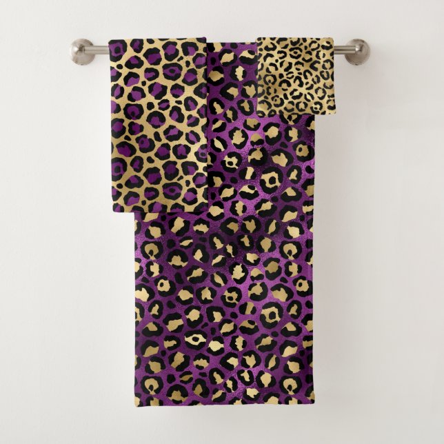 Stylish Purple and Gold Foil Leopard Spots (In situ)