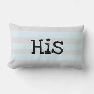 Su almohada azul y gris suave pastel
