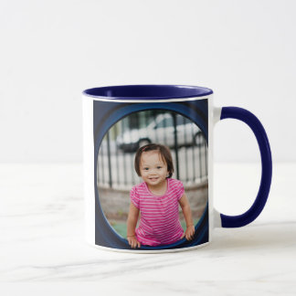 Su bebé en una taza