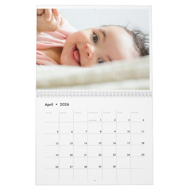 Su calendario perfecto para Personalizados: Famili (Apr 2026)