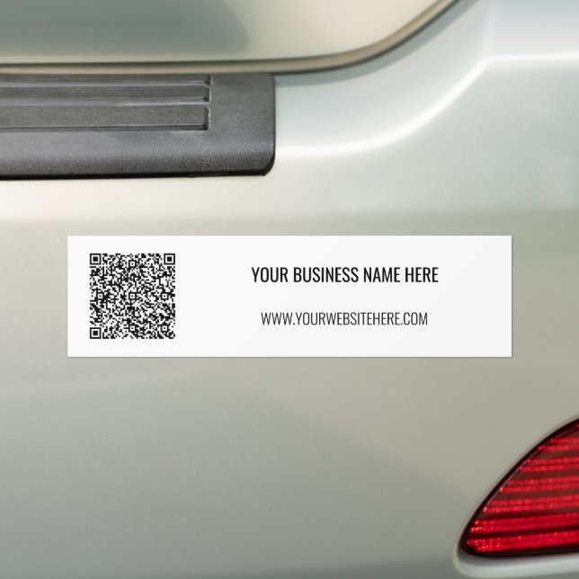 Su código QR y la pegatina del parachoques de text (en coche)