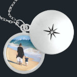 Su collar de fotos favoritas con texto Personaliza<br><div class="desc">Personalizado Foto y collar de texto - Tu propio diseño - Especial - Familia personalizada / Amigos o Collares personales / Regalo - Añadir tu texto y foto - Redimensionar y mover o eliminar y añadir elementos / imágenes con la herramienta Personalización. Elige / agrega tu fuente favorita / color...</div>