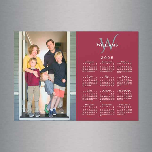Su foto 2025 Calendario Monograma Nombre Red Magne (Your Photo 2025 Calendar Monogram Name Red Magnet in situ)