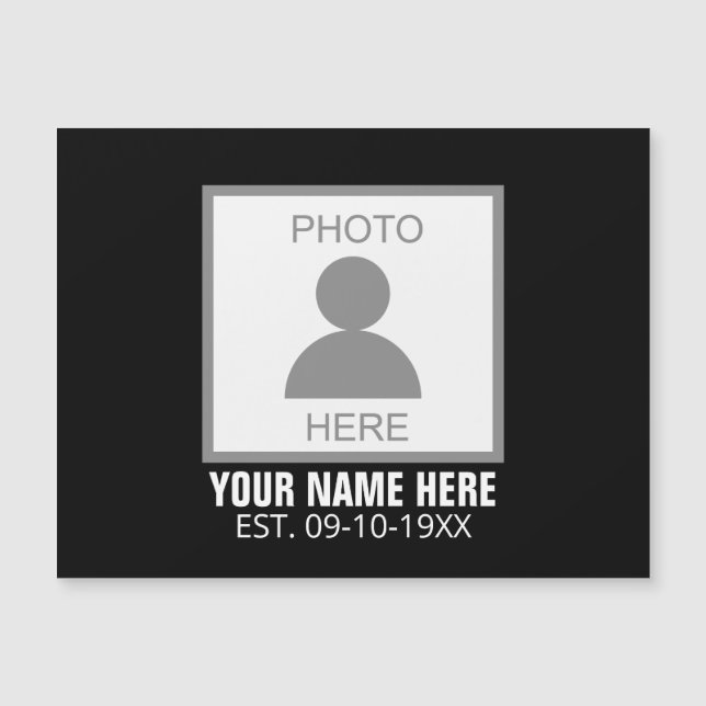 Su foto aquí Nombre y edad (Anverso)