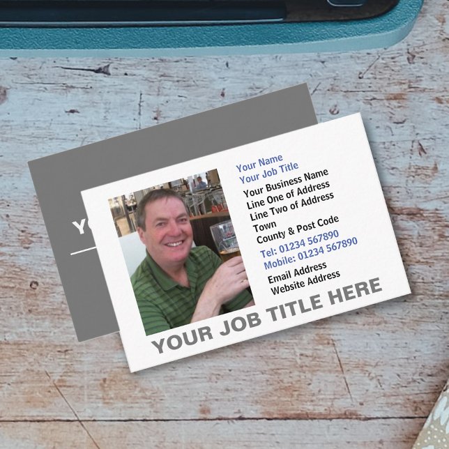 Su foto en una tarjeta de visita (Subido por el creador)