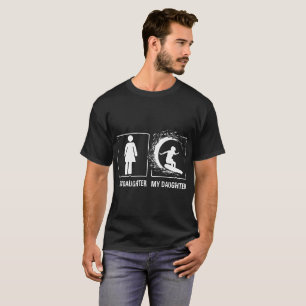 Su hija mi hija que practica surf la camiseta