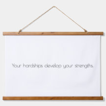 Su madera de dureza topó el tapiz de pared