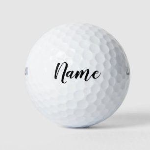 Su nombre en la pelota de golf
