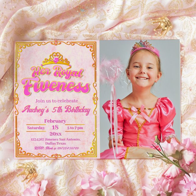 Su perdón real - Invitación de cumpleaños 5 a la C (Her Royal Fiveness - Princess Girl 5th Birthday Landscape Invitation with Photo)