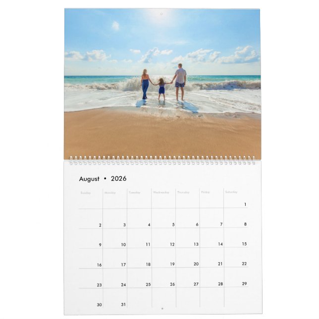 Su regalo de calendario fotográfico con texto Pers (Aug 2026)