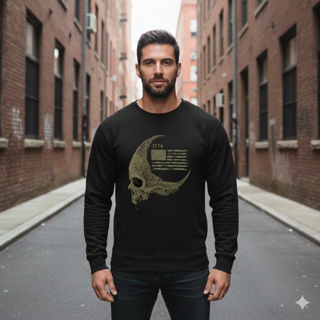 Sudadera 1776 American Flag Skull Crescent Moon T-Shirt (Subido por el creador)