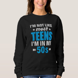 Sudadera 50 Aniversario No soy como la mayoría de los adole