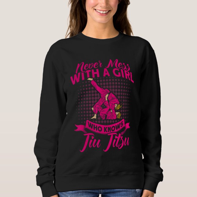 Sudadera A Girl Who Knows Jiu Jitsu Brazilian Jiu Jitsu (Anverso)