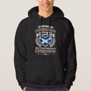 Sudadera Alguien en Edimburgo me ama