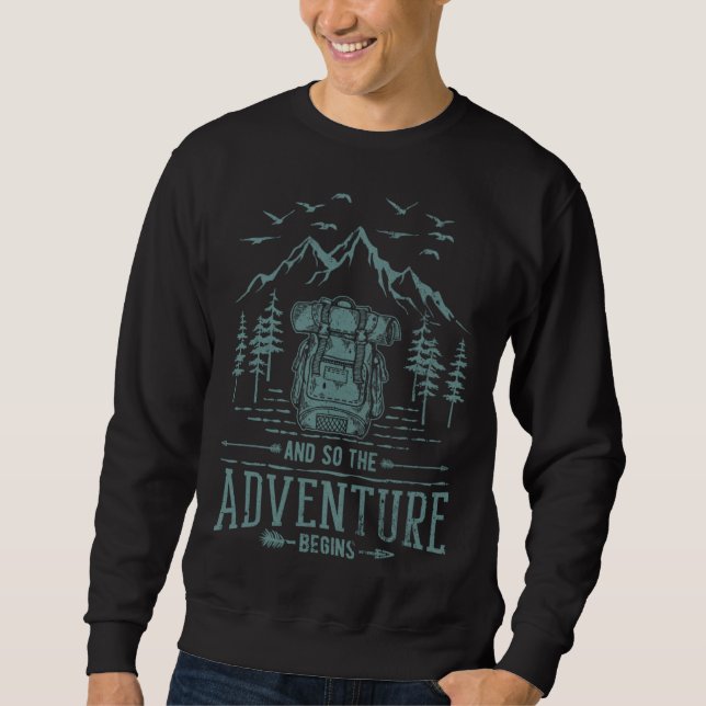 Sudadera And So The Adventure Begins Hiker Backpack Mountai (Anverso)