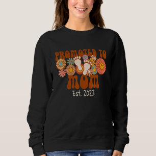 Sudadera Ascendida a Mamá 2023 Anuncio de Embarazo Groovy