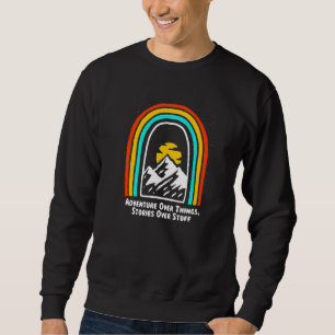 Sudadera Aventura por las historias de cosas en el campamen