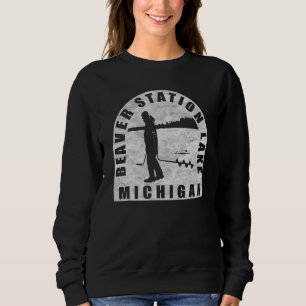 Sudadera Beaver Station Lake Ice Fishing Michigan
